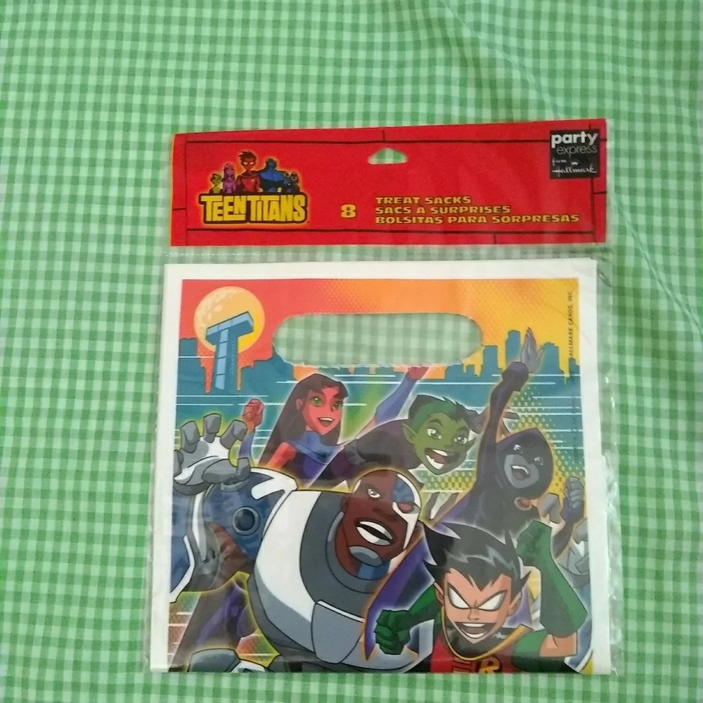 3 Packages Teen Titans Party Treat Sacks Hallmark
